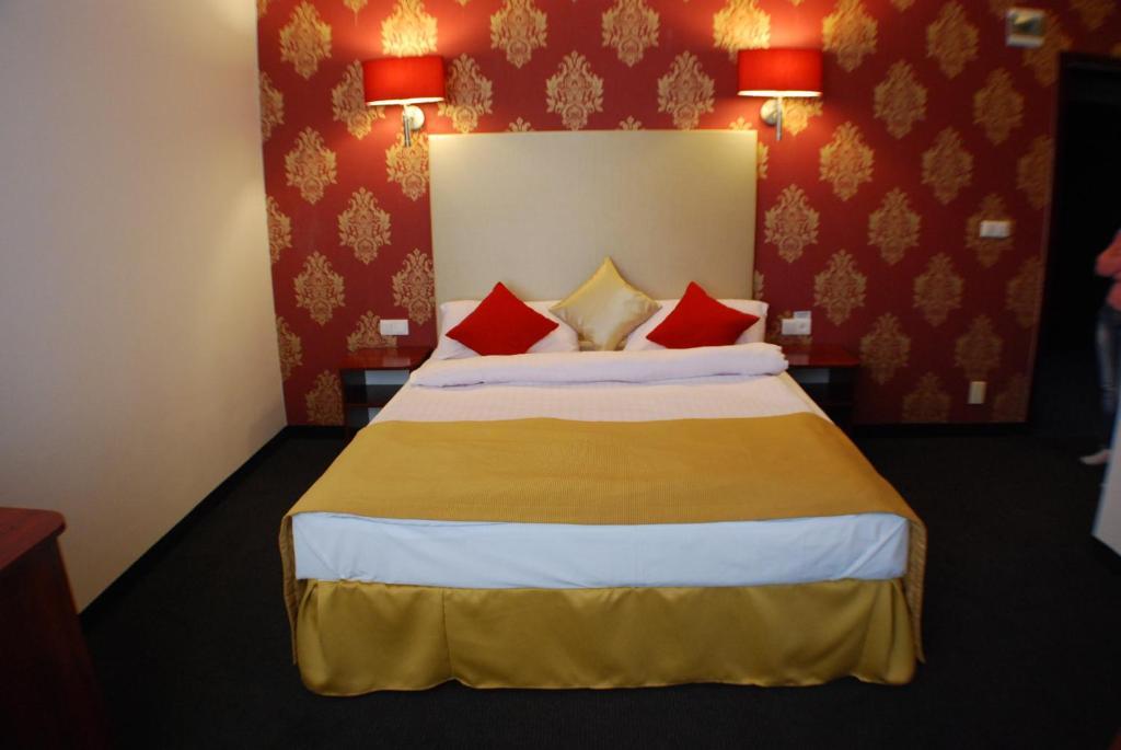 Amigo Hotel ซูเลยูแวค ภายนอก รูปภาพ